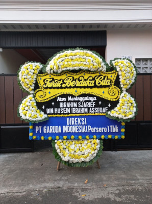 Papan Bunga Duka di Lembah Bawang